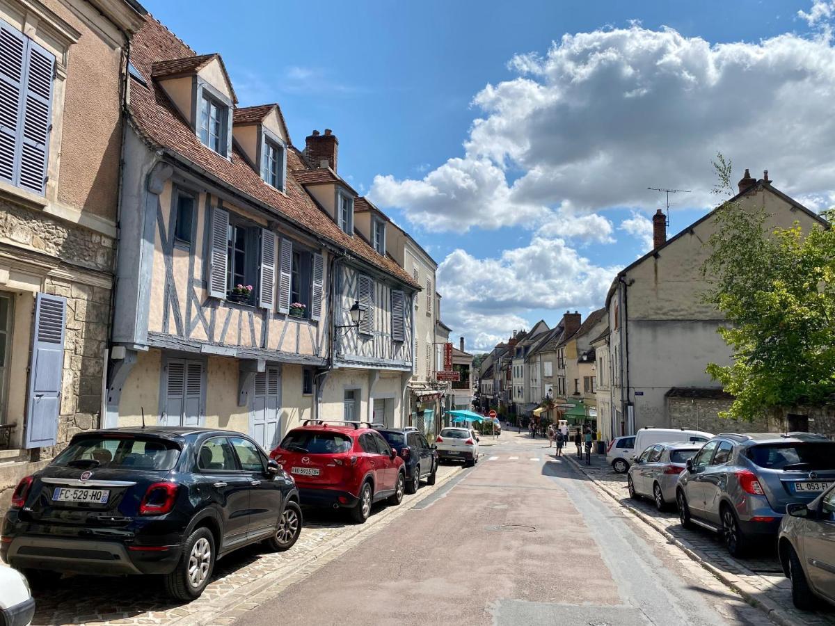 Provins Au Coeur Du Quartier Historique - Charmant Studio Pour 2 Esterno foto